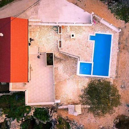 Dvori Stipanovi With Heated Pool And Jacuzzi Villa Donje Rascane Buitenkant foto